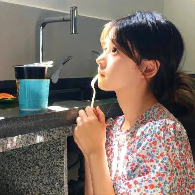 邮差总按两次铃